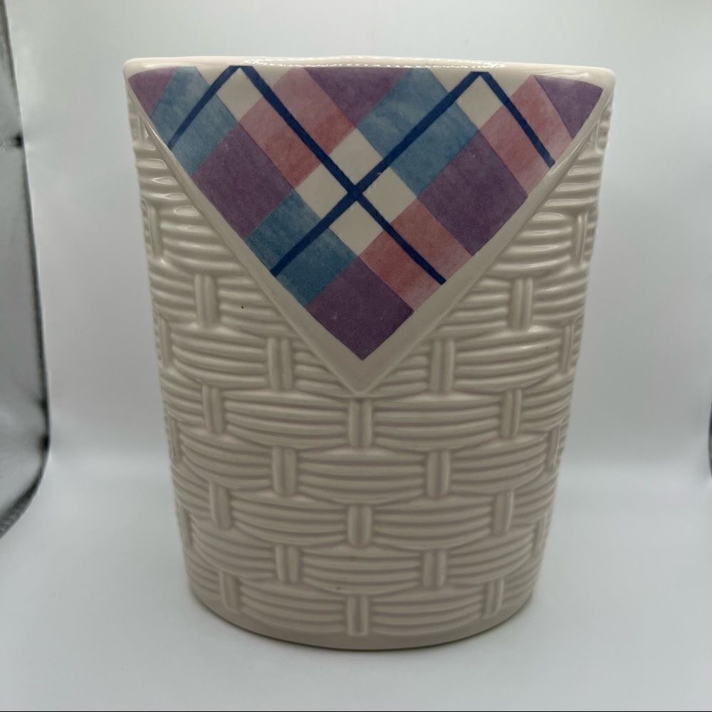 Pfaltzgraff Aura Pink Basketweave Utensil Holder/Vase